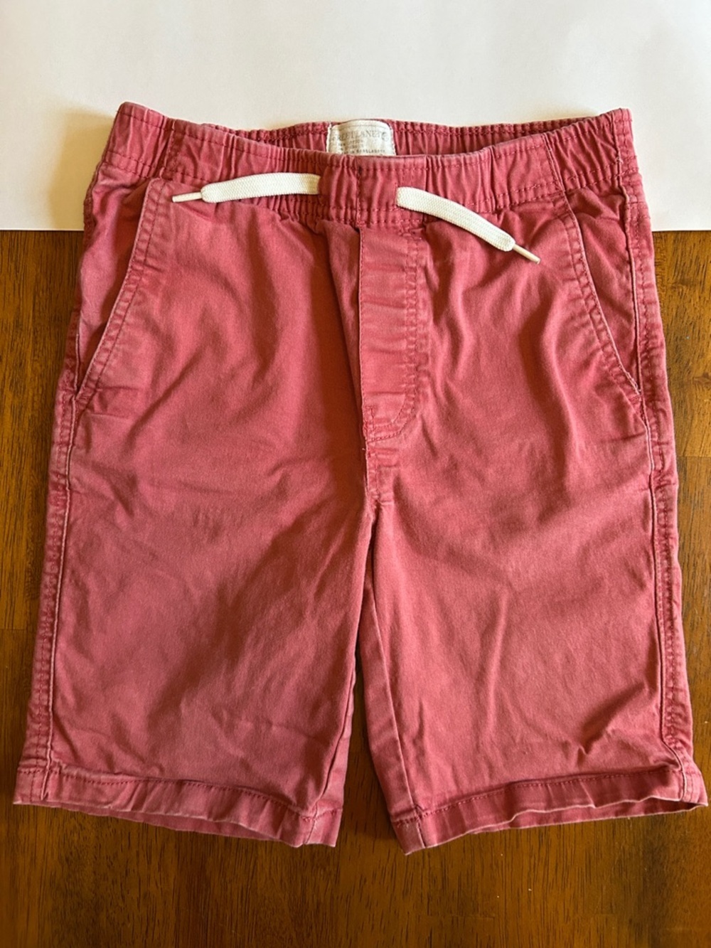 Free Planet Washed-Vintage Red Drawstring Kids Shorts | Boys size 8 | 7” Inseam